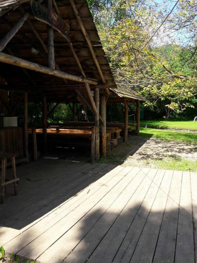 Kamp na Otoku Hotel Ljubno Bagian luar foto